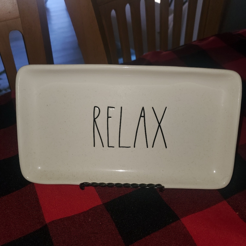Rae Dunn Dish